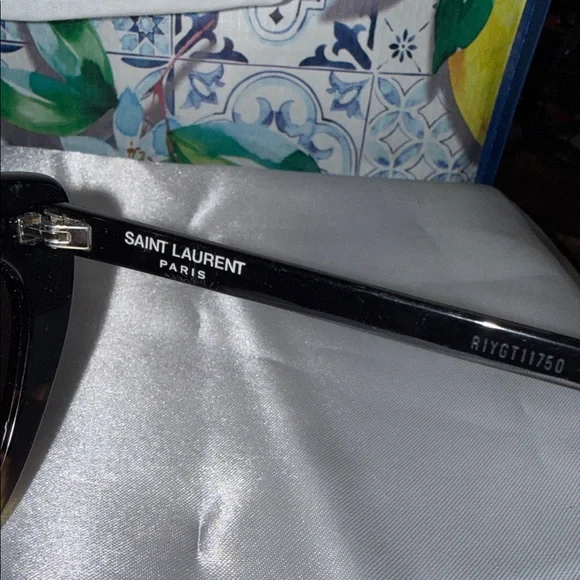 Saint Laurent Black Heart Sunglasses - Picture 8 of 8